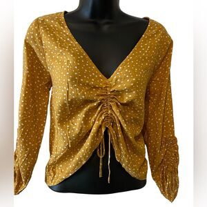 Social Gypsy boho drawstring crop top gold & white polka dots, NWOT size M.